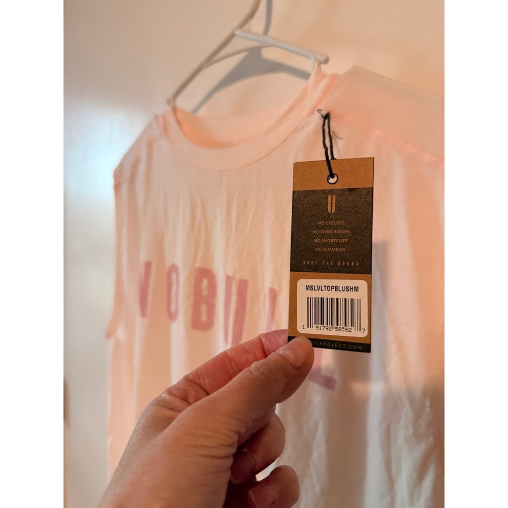 NOBULL NWT men's blush muscle tank sleeveless top size M